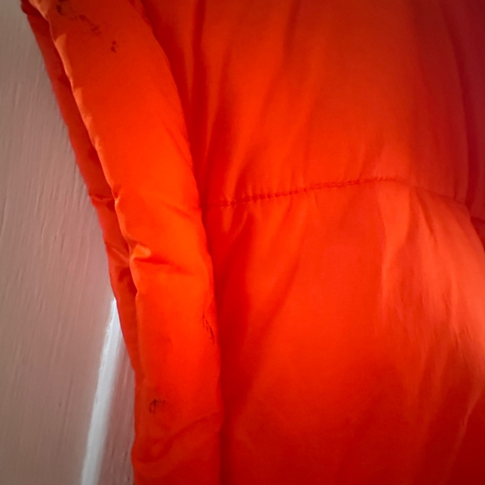 NWT free people size M- puffer vest in orange - Picture 5 of 8